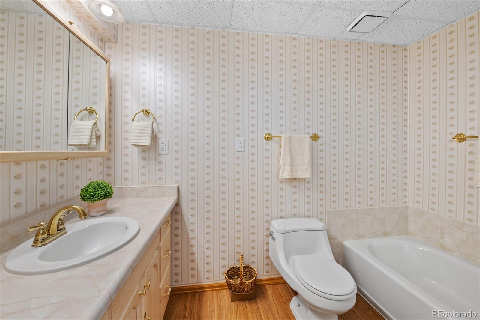 503 West Winterthur Way Highlands Ranch, CO 80129 - Photo 35 of 40