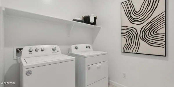 $389,990 | 5567 East Button Lane, San Tan Valley, AZ 85140