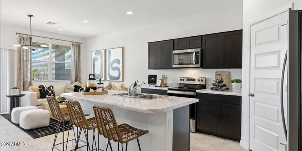 $389,990 | 5567 East Button Lane, San Tan Valley, AZ 85140