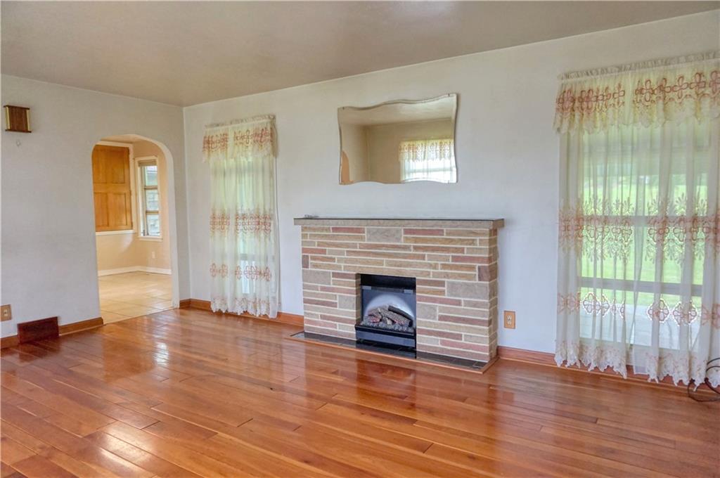102 Filbert Road Butler, PA 16001 - Photo 12 of 25 Gallery Image 12
