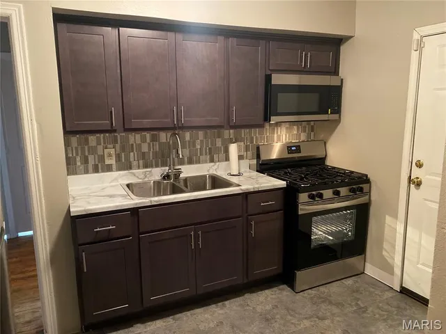 $1,100 | 7287 Teal Avenue, St. Louis, MO 63133