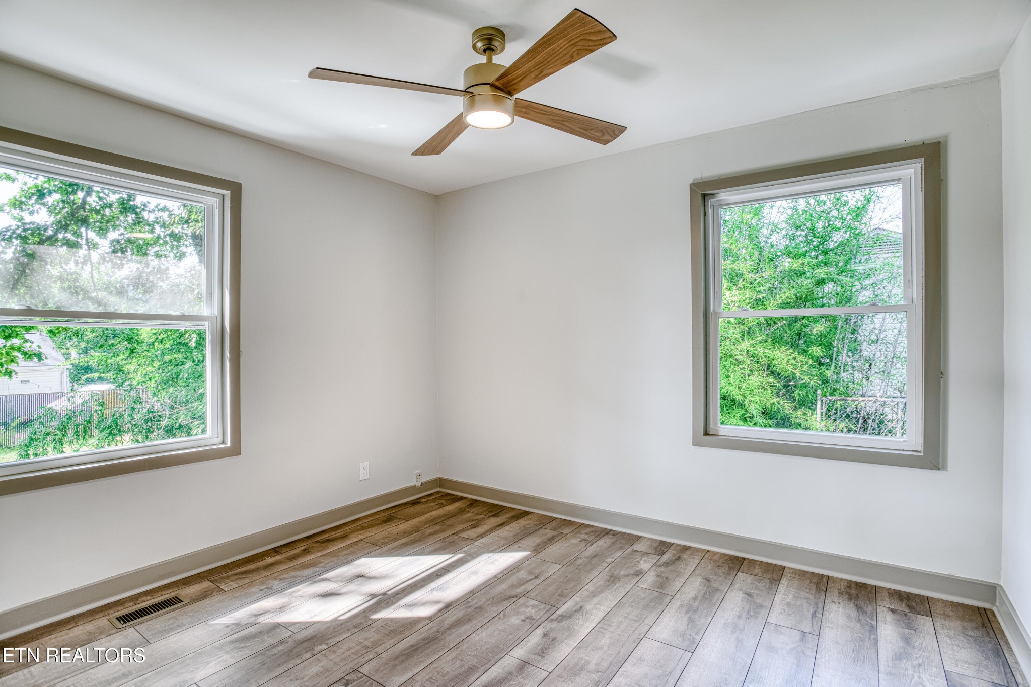 119 West Arrowwood Road Oak Ridge, TN 37830 - Photo 24 of 32