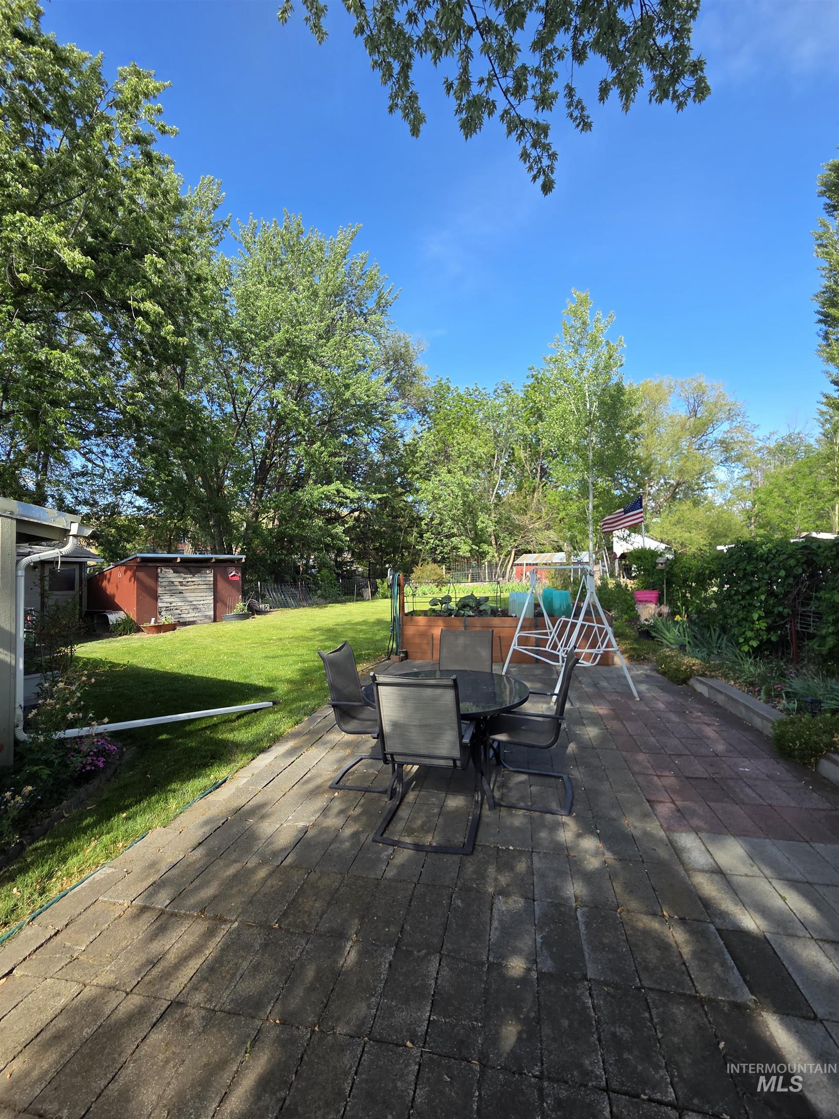 109 South 3rd Street Pomeroy, WA 99347 - Photo 33 of 36 Spacious paver patio with an extensive lawn area