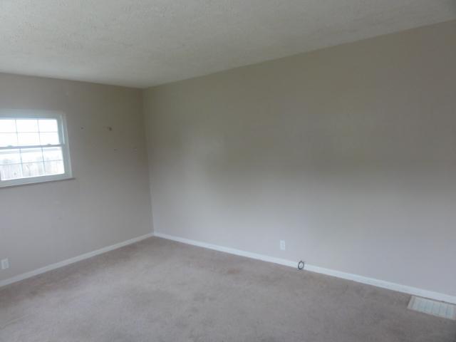 3611 Karl Road Columbus, OH 43224 - Photo 2 of 12