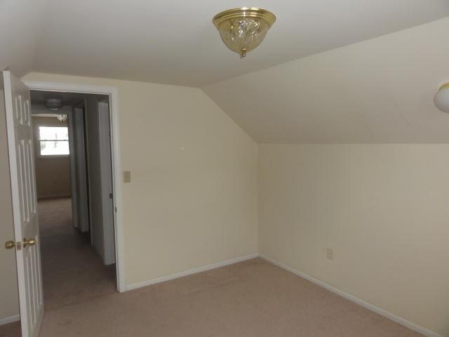 3611 Karl Road Columbus, OH 43224 - Photo 10 of 12