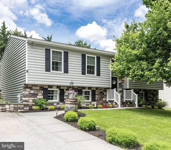$435,000 | 348 Buck Cash Drive, Westminster, MD 21158