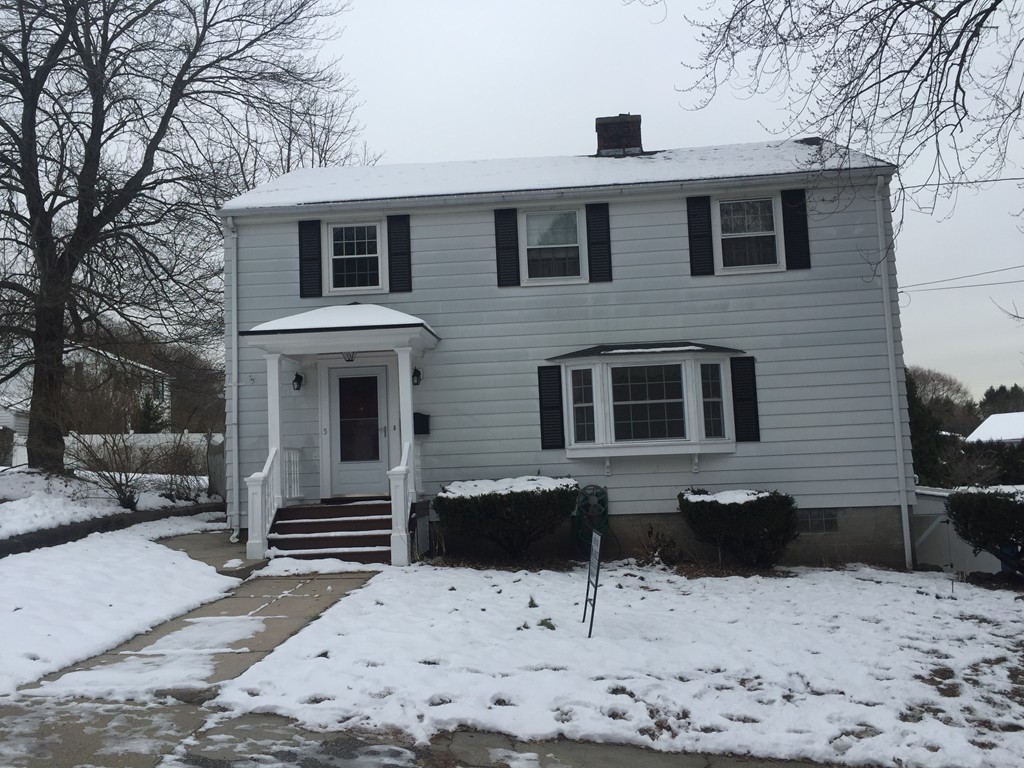 5 Danforth Street Lawrence, MA 01843 - Photo 1 of 11 Gallery Image 1