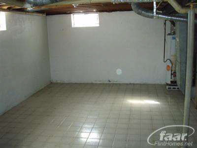 8475 West Frances Road Flushing, MI 48433 - Photo 12 of 12 20144320-11.JPG