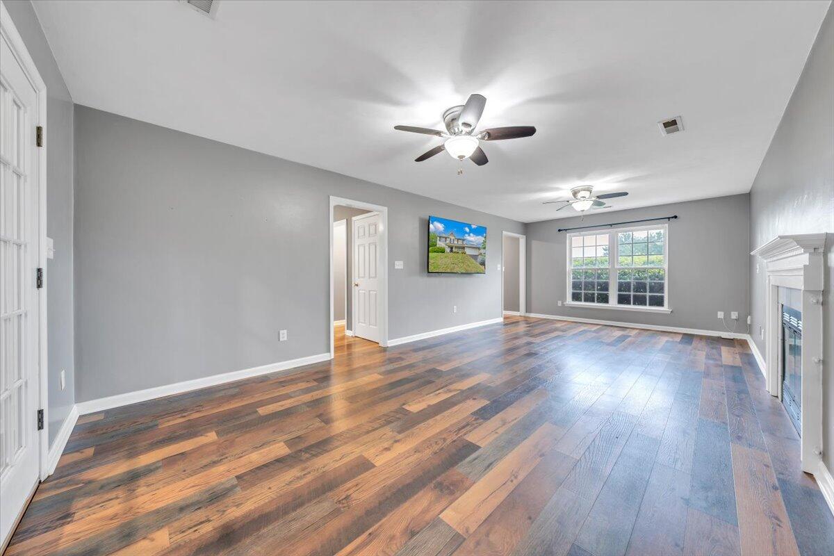5914 Huntridge Road Roanoke, VA 24019 - Photo 11 of 69 10-MIB08961