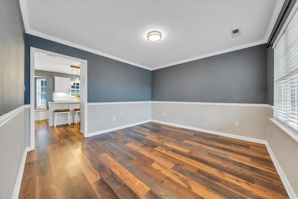 $464,500 | 5914 Huntridge Road, Roanoke, VA 24019