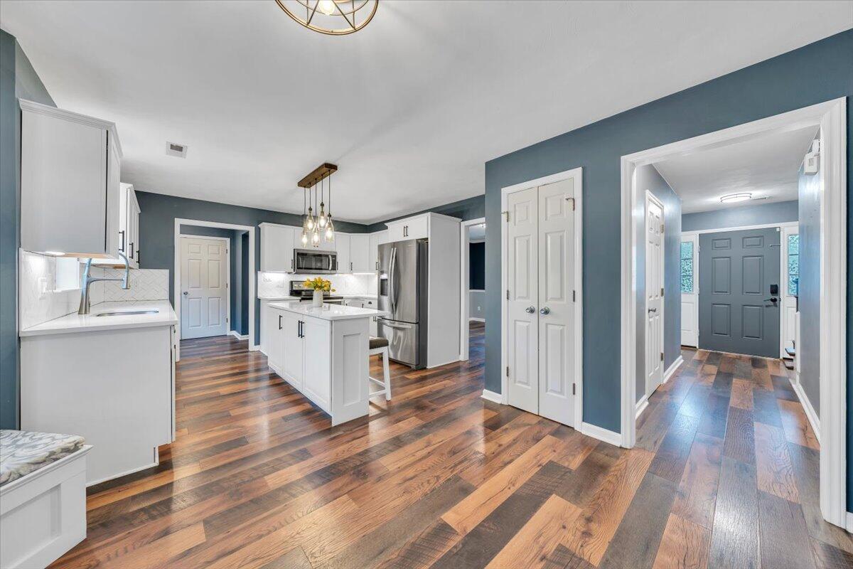 5914 Huntridge Road Roanoke, VA 24019 - Photo 21 of 69 20-MIB08916