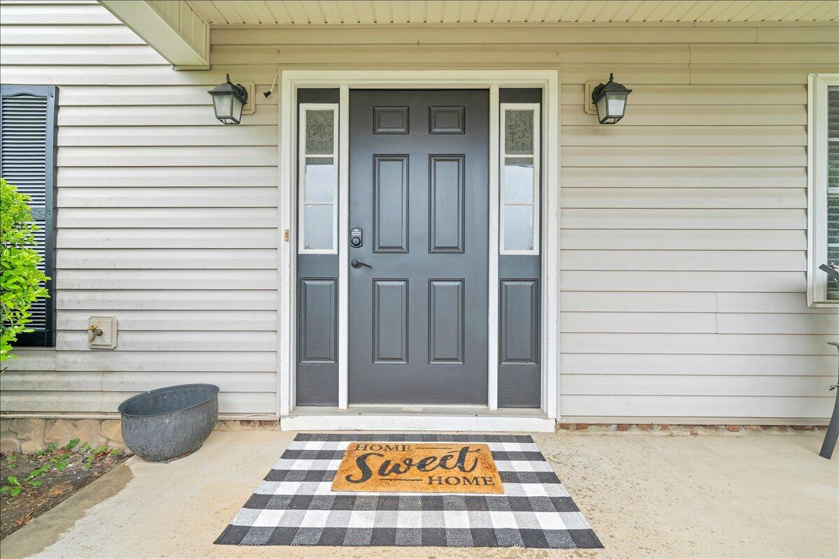 5914 Huntridge Road Roanoke, VA 24019 - Photo 3 of 69 02-MIB09072-R5