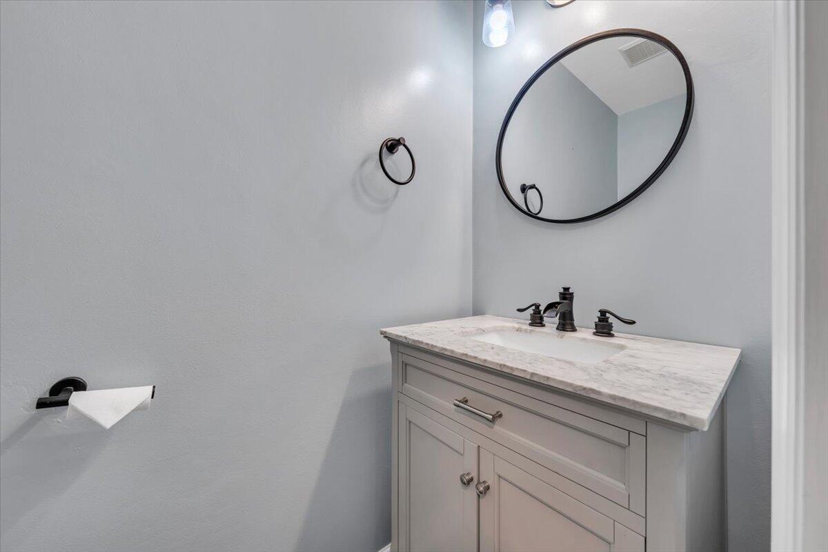5914 Huntridge Road Roanoke, VA 24019 - Photo 32 of 69 31-MIB08976