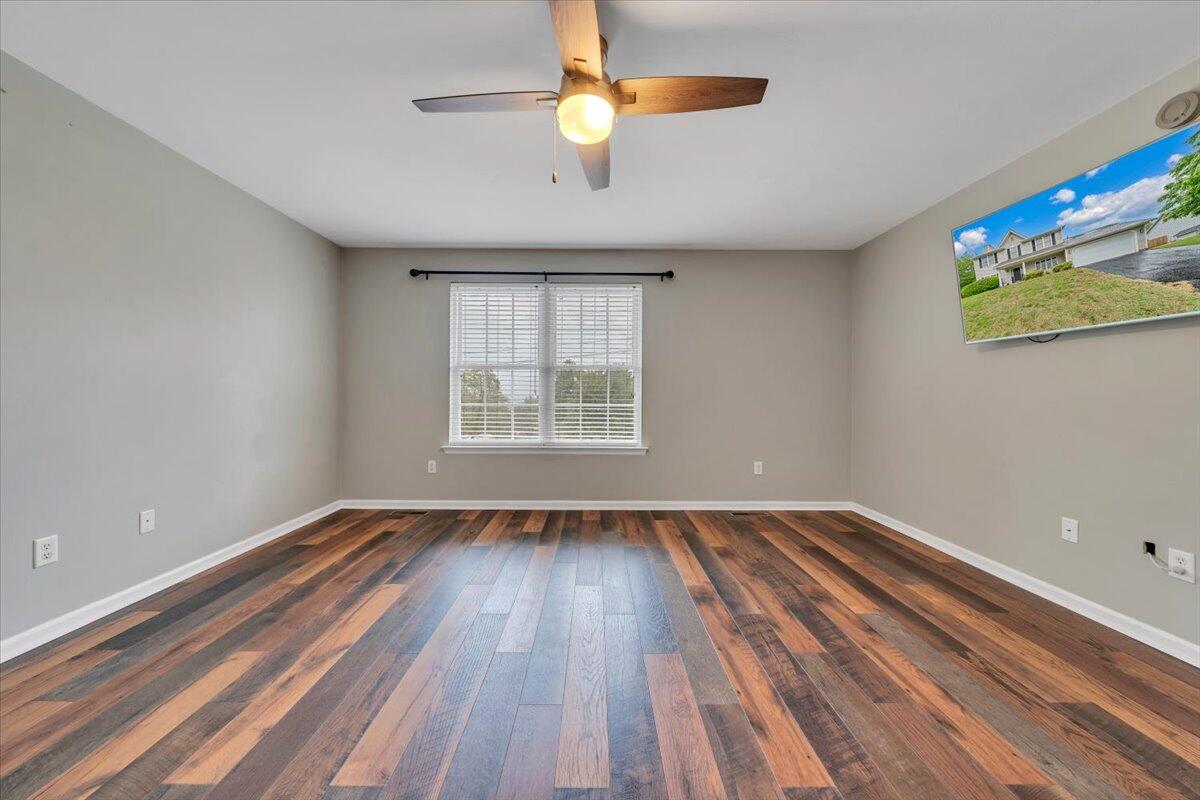5914 Huntridge Road Roanoke, VA 24019 - Photo 36 of 69 35-MIB09006