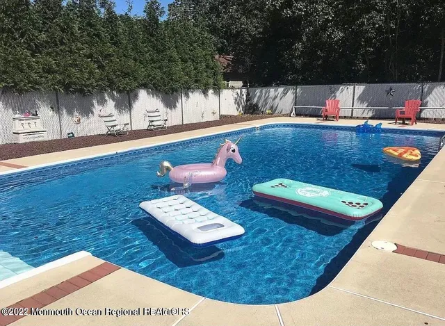 $625,000 | 1300 Parkview Boulevard, Toms River, NJ 08757