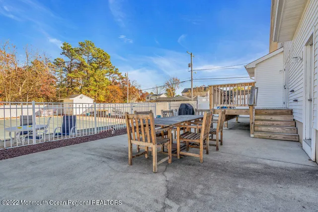 $625,000 | 1300 Parkview Boulevard, Toms River, NJ 08757