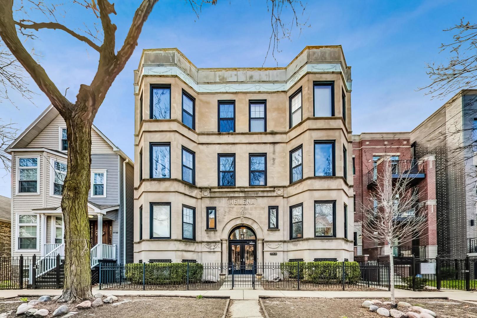 3734 North Clifton Avenue, Unit G Chicago, IL 60613 - Photo 1 of 27 a front view of a building