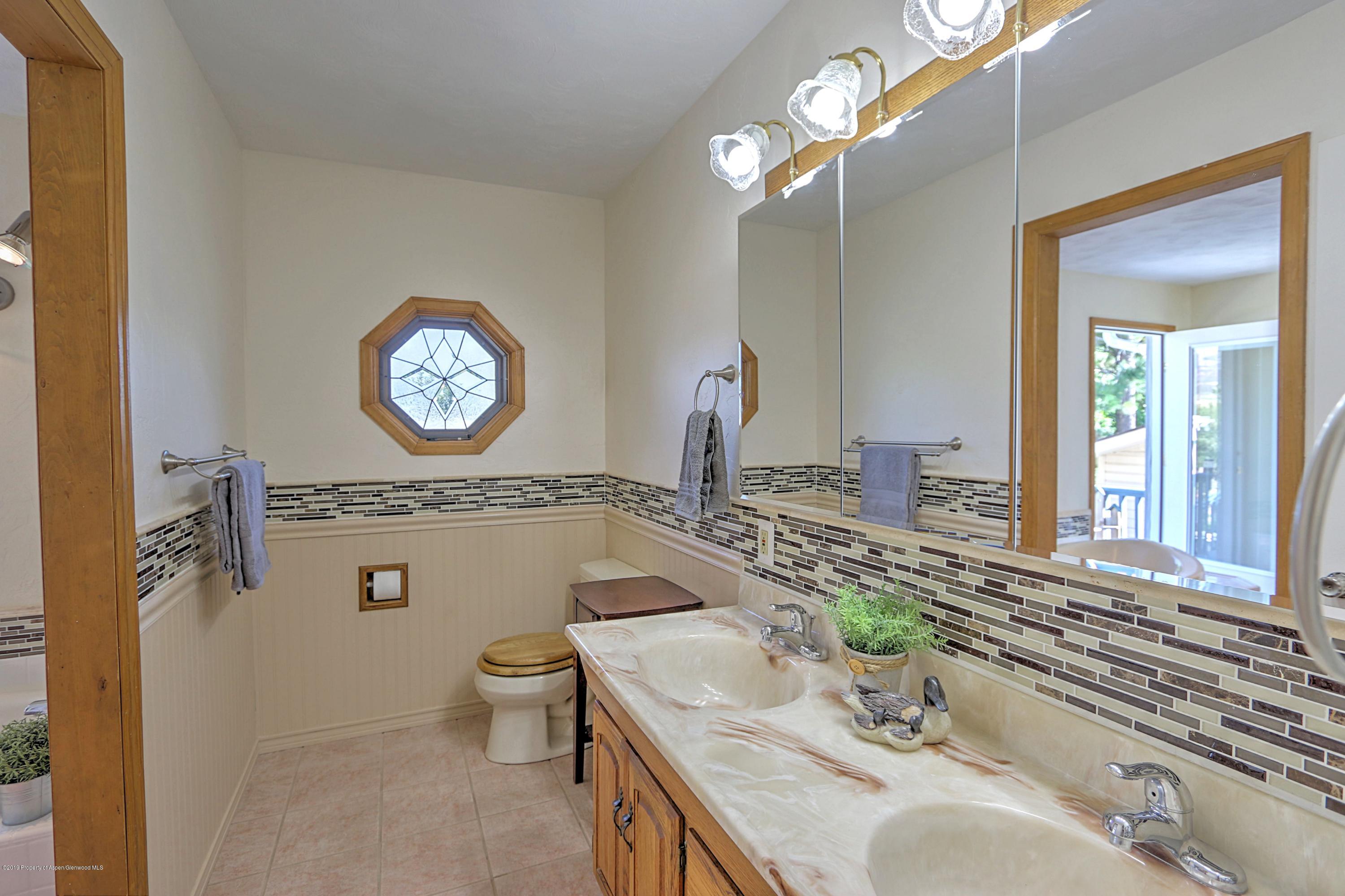 681 Mesa Avenue Rifle, CO 81650 - Photo 11 of 28 master bath countertop