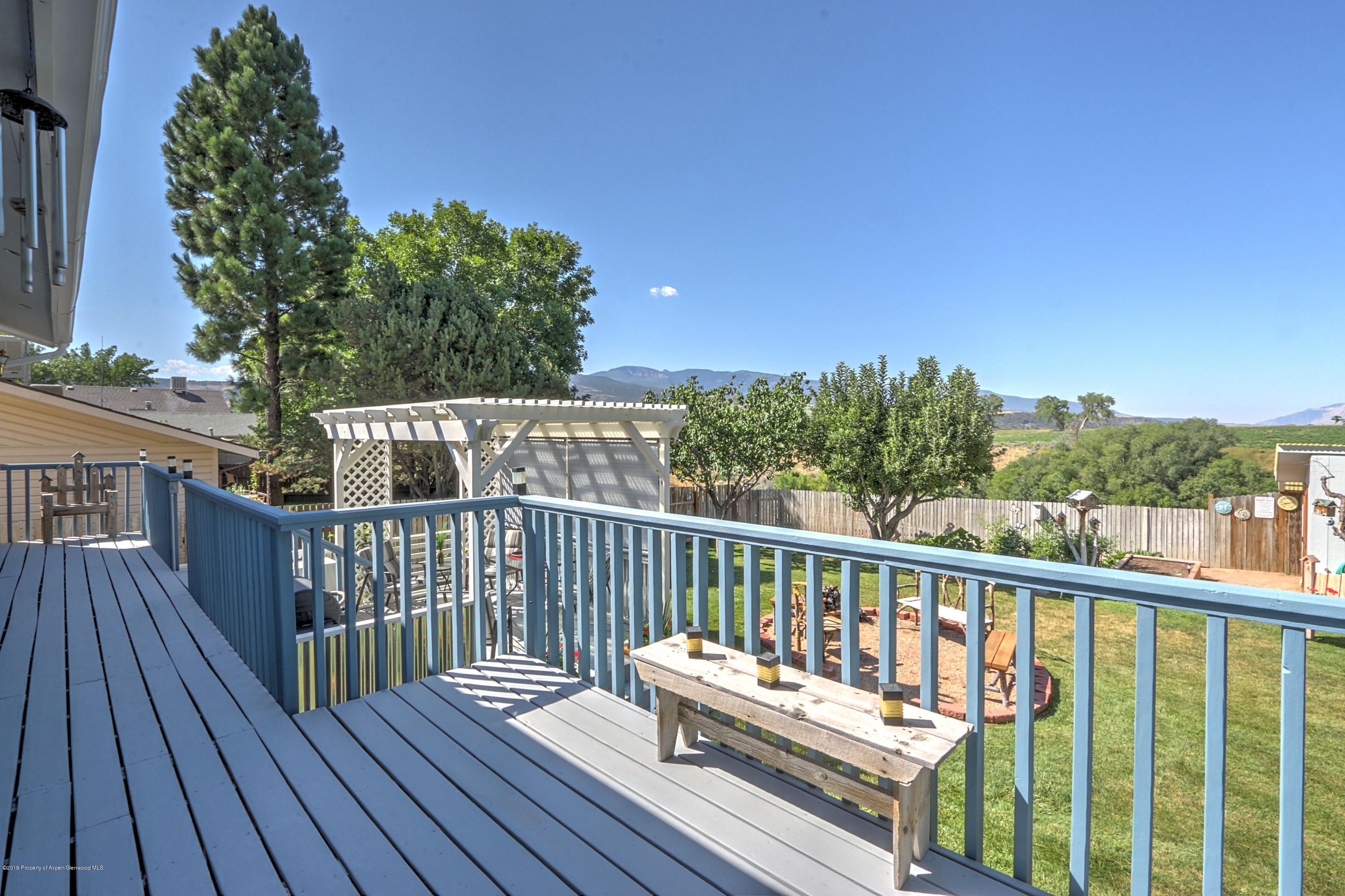 681 Mesa Avenue Rifle, CO 81650 - Photo 23 of 28 back deck