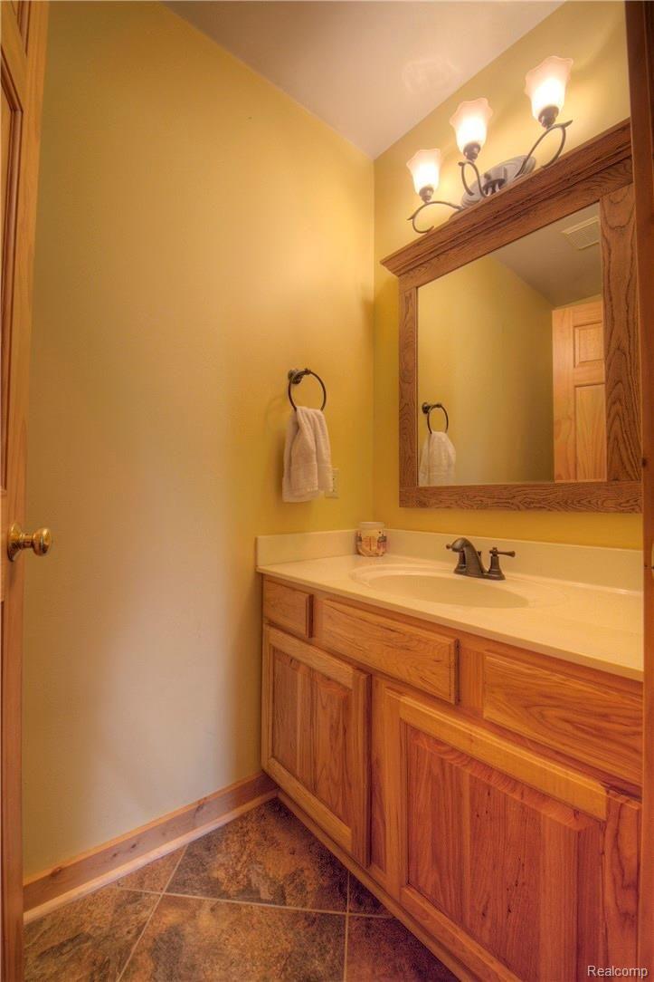2524 South Bull Run Road Fowlerville, MI 48836 - Photo 31 of 61 930A1917_8_9.jpg