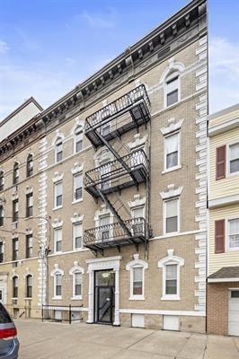 a large building with a lot of windows