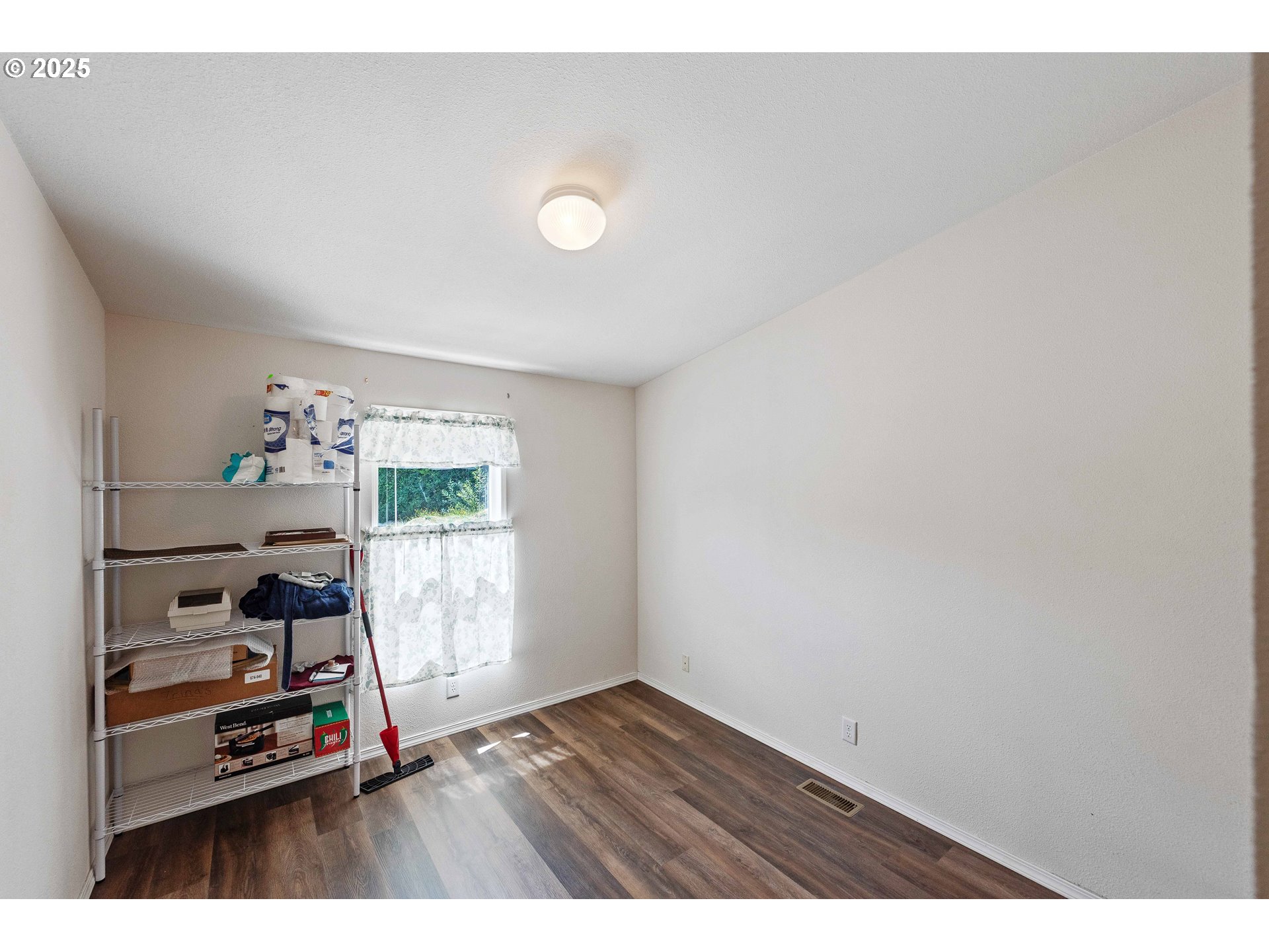 63604 Centennial Road Coos Bay, OR 97420 - Photo 16 of 26 Gallery Image 16