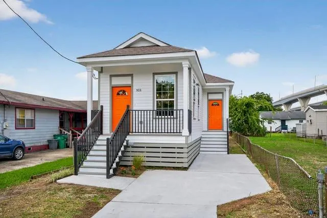 $225,000 | 918 Pailet Avenue, Harvey, LA 70058
