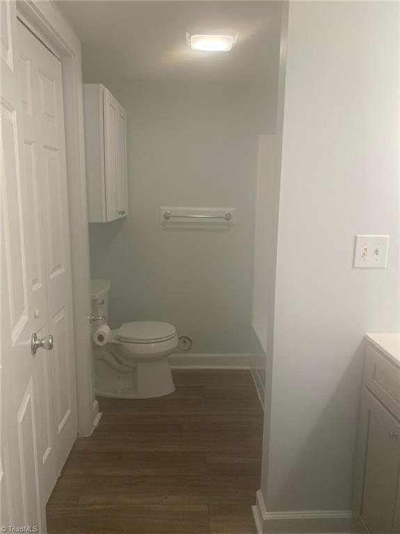 636 Balfour Road Winston-Salem, NC 27104 - Photo 18 of 28 2nd Bathroom