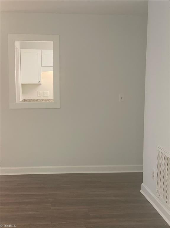 636 Balfour Road Winston-Salem, NC 27104 - Photo 9 of 28 Kitchen