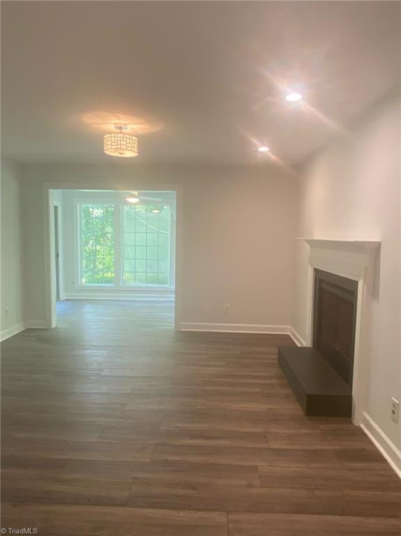636 Balfour Road Winston-Salem, NC 27104 - Photo 10 of 28 Great Room/Living Room