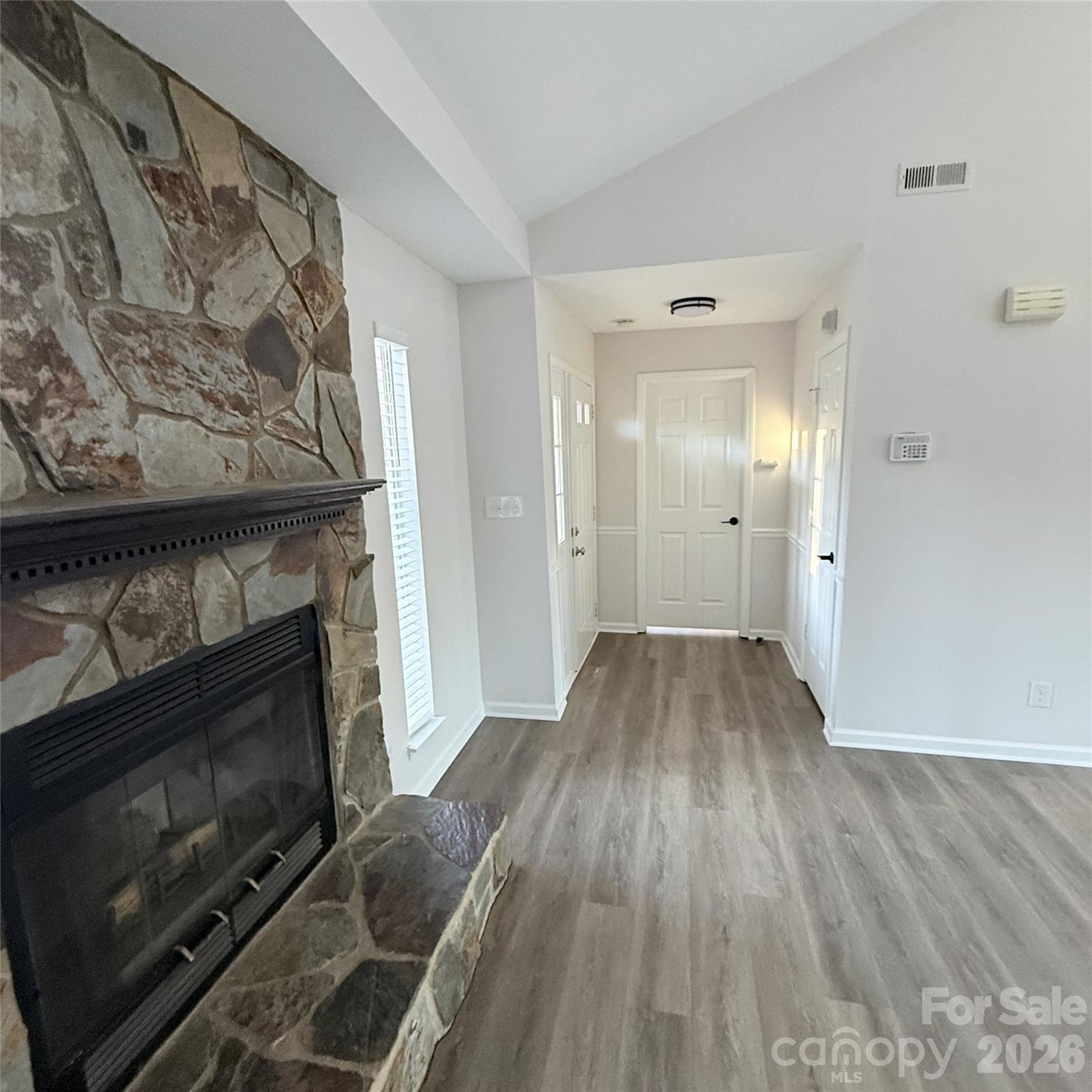 10129 Rockwood Road Charlotte, NC 28215 - Photo 11 of 36
