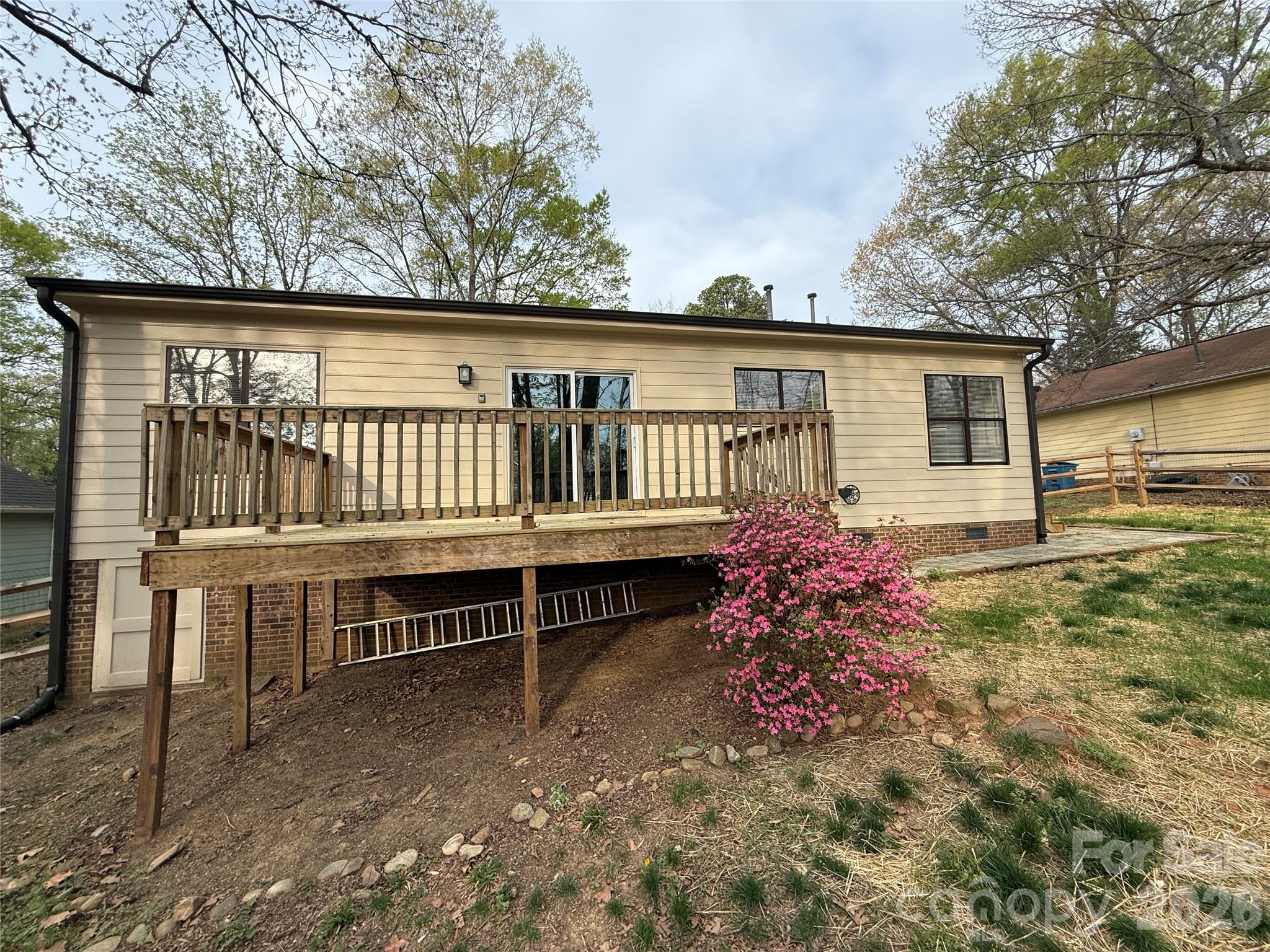10129 Rockwood Road Charlotte, NC 28215 - Photo 34 of 36