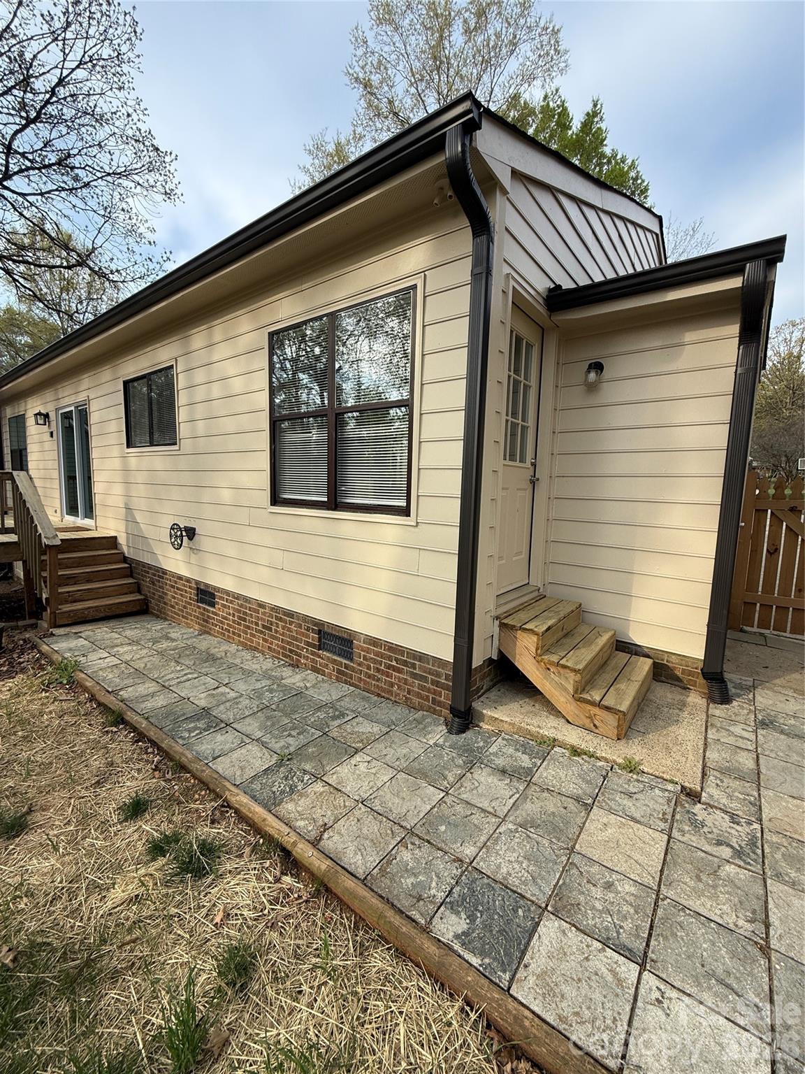 10129 Rockwood Road Charlotte, NC 28215 - Photo 35 of 36