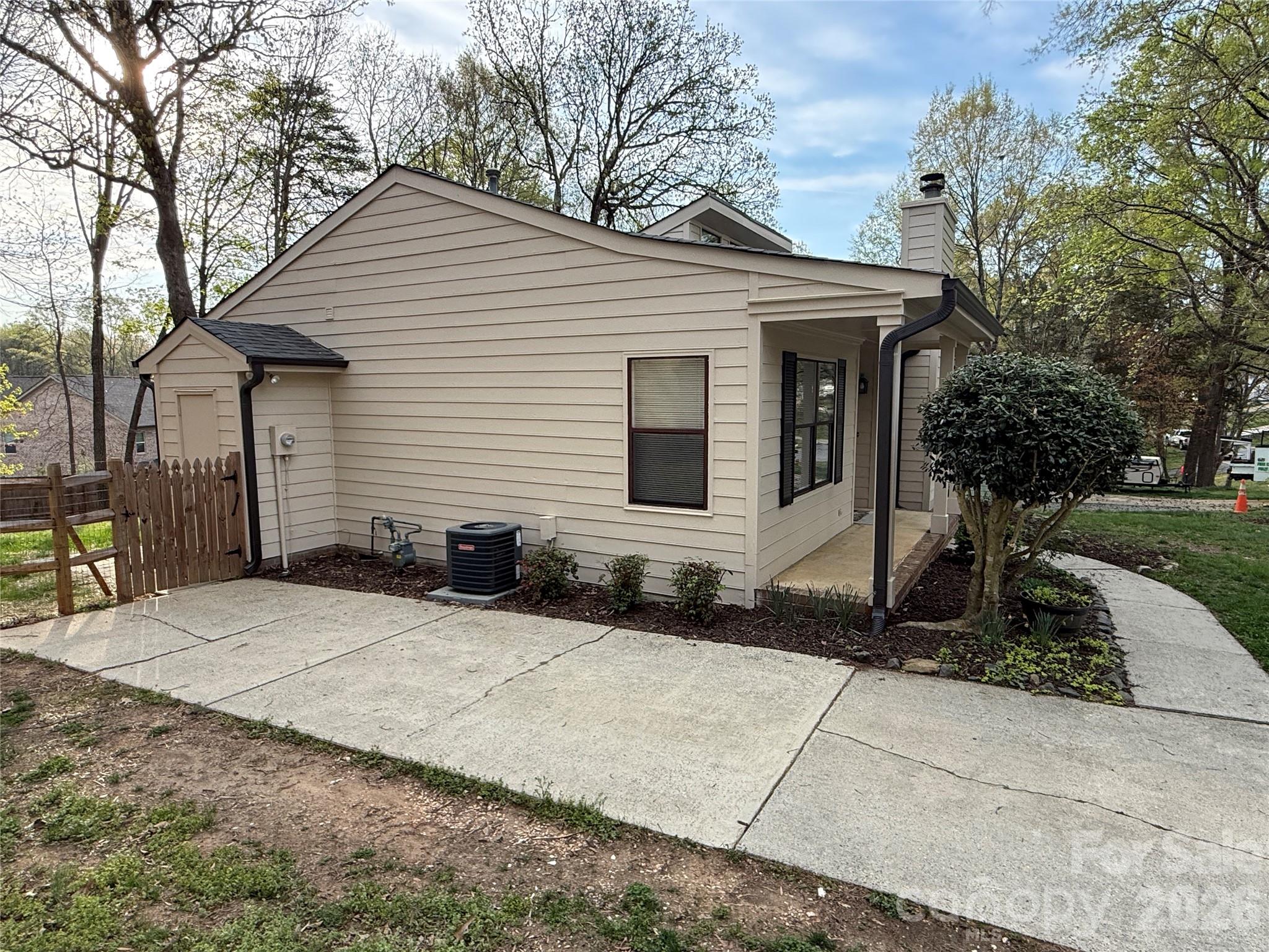 10129 Rockwood Road Charlotte, NC 28215 - Photo 36 of 36