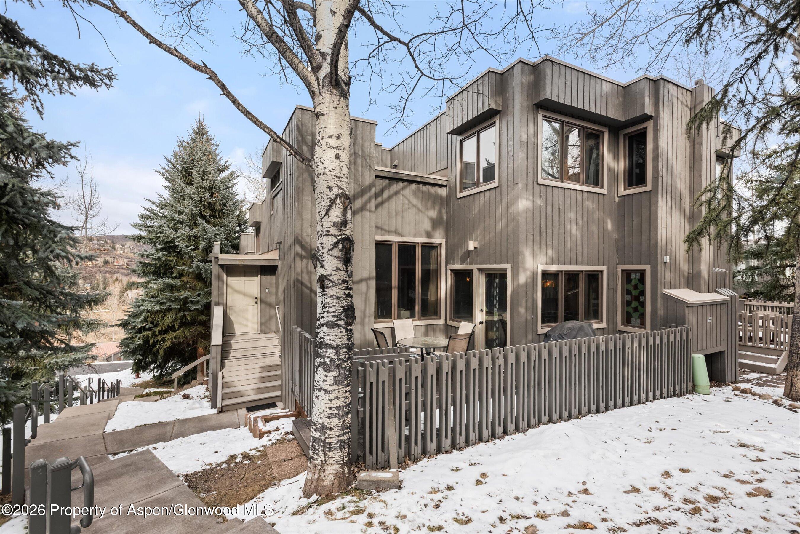 374 Meadow Ranch Road, Unit F2D Snowmass Village, CO 81615 - Photo 19 of 22 01-01-374MeadowRanch_HiRes_221123001