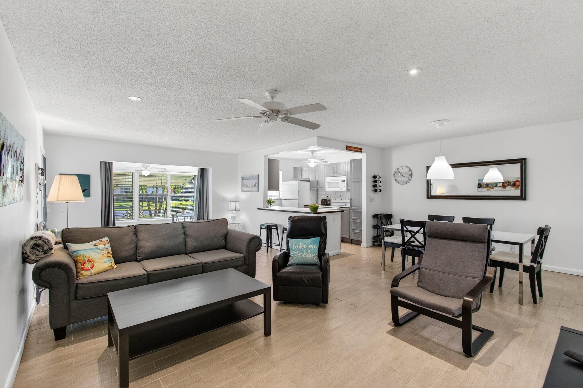 1382 High Point Way Northeast, Unit C Delray Beach, FL 33445 - Photo 18 of 67 19-web-or-mls-DSC_1811