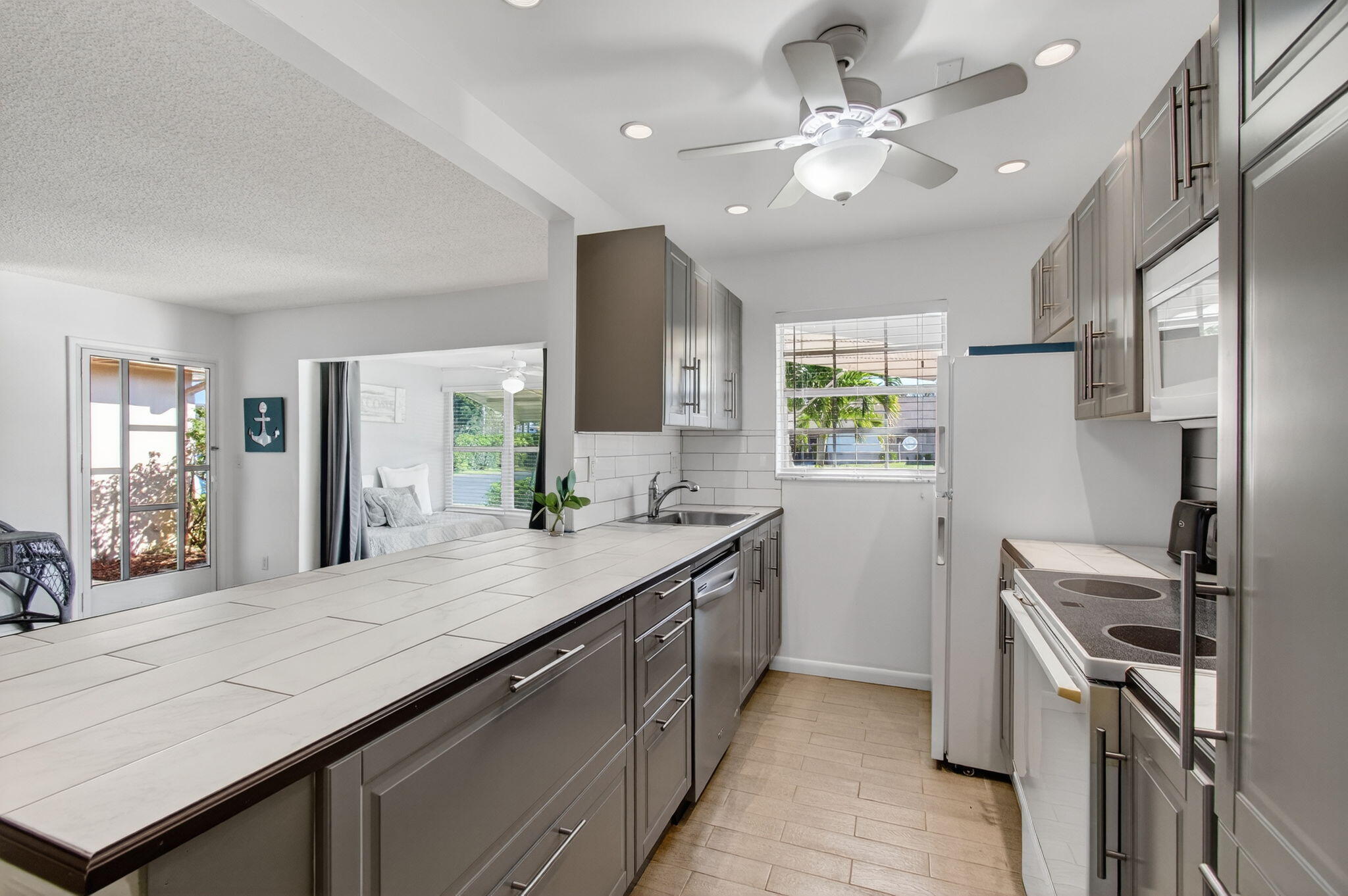 1382 High Point Way Northeast, Unit C Delray Beach, FL 33445 - Photo 23 of 67 24-web-or-mls-DSC_1838