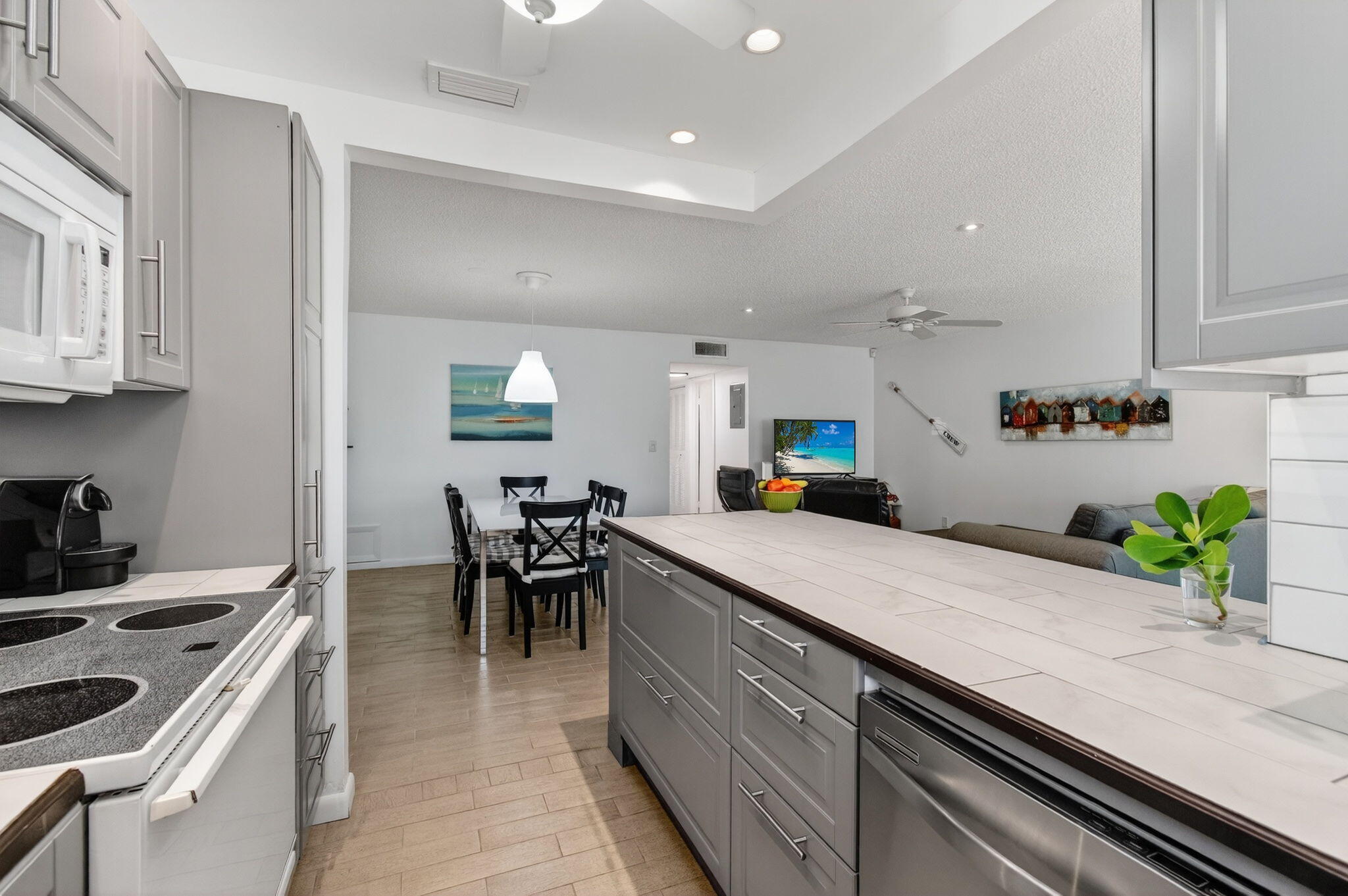 1382 High Point Way Northeast, Unit C Delray Beach, FL 33445 - Photo 27 of 67 28-web-or-mls-DSC_1880