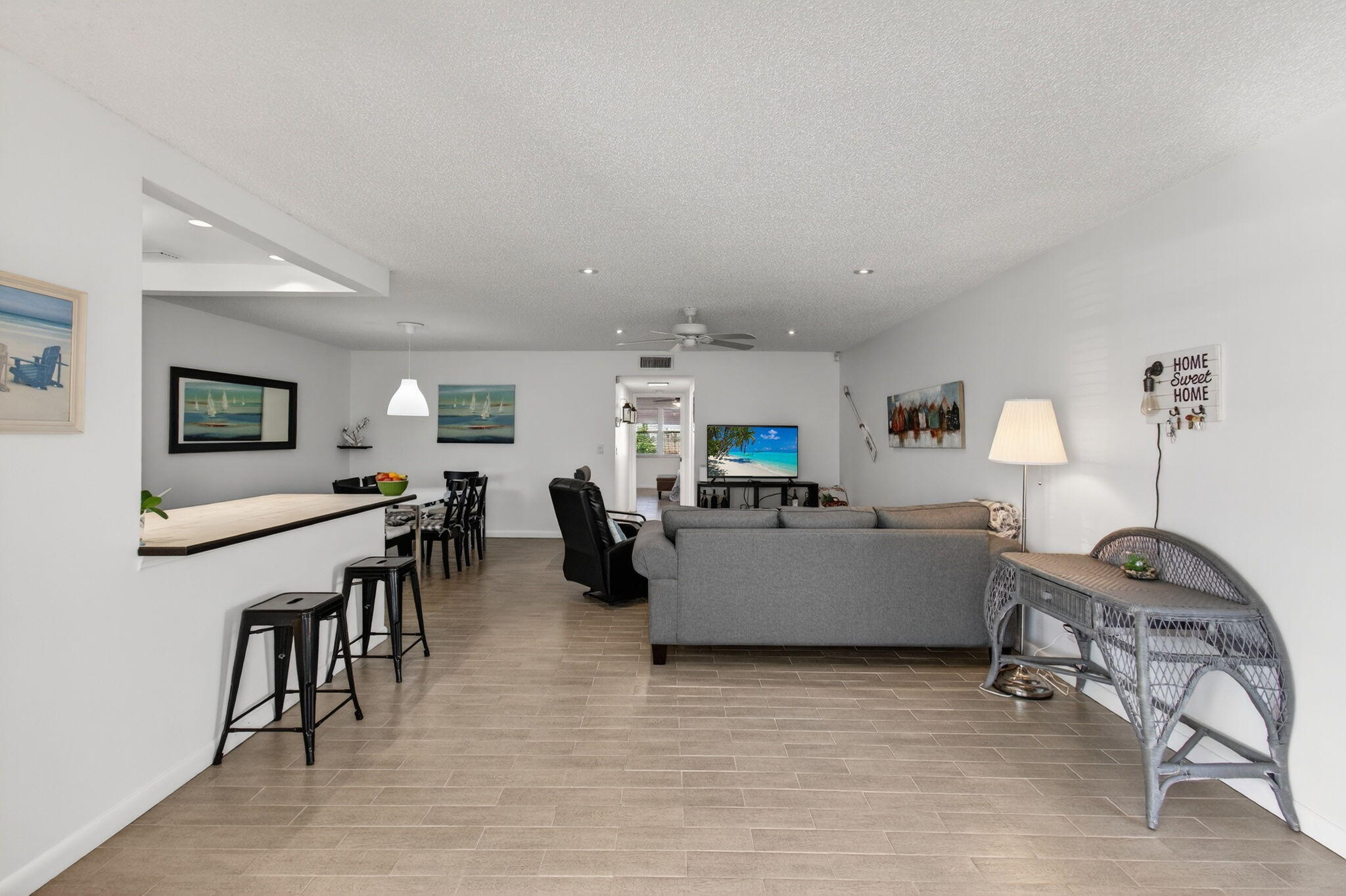 1382 High Point Way Northeast, Unit C Delray Beach, FL 33445 - Photo 35 of 67 36-web-or-mls-DSC_1943
