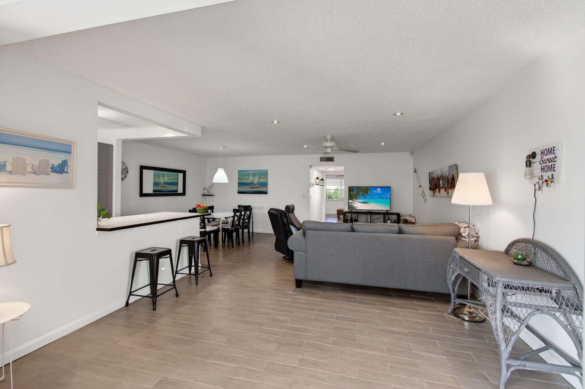 1382 High Point Way Northeast, Unit C Delray Beach, FL 33445 - Photo 8 of 67 9-web-or-mls-DSC_1746