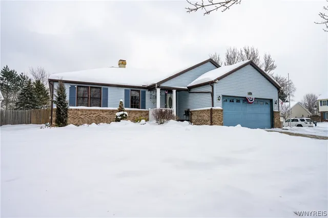 $359,900 | 43 Larkspur Lane, Amherst, NY 14228