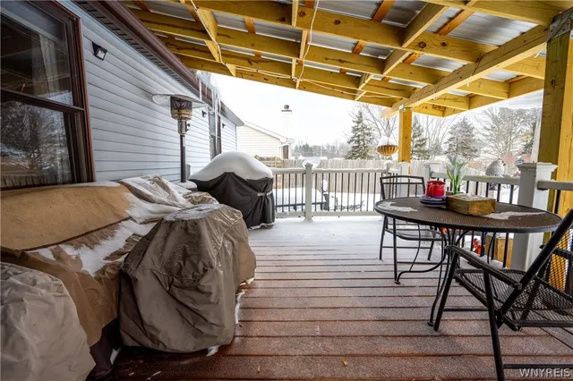 $359,900 | 43 Larkspur Lane, Amherst, NY 14228