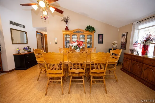 $359,900 | 43 Larkspur Lane, Amherst, NY 14228