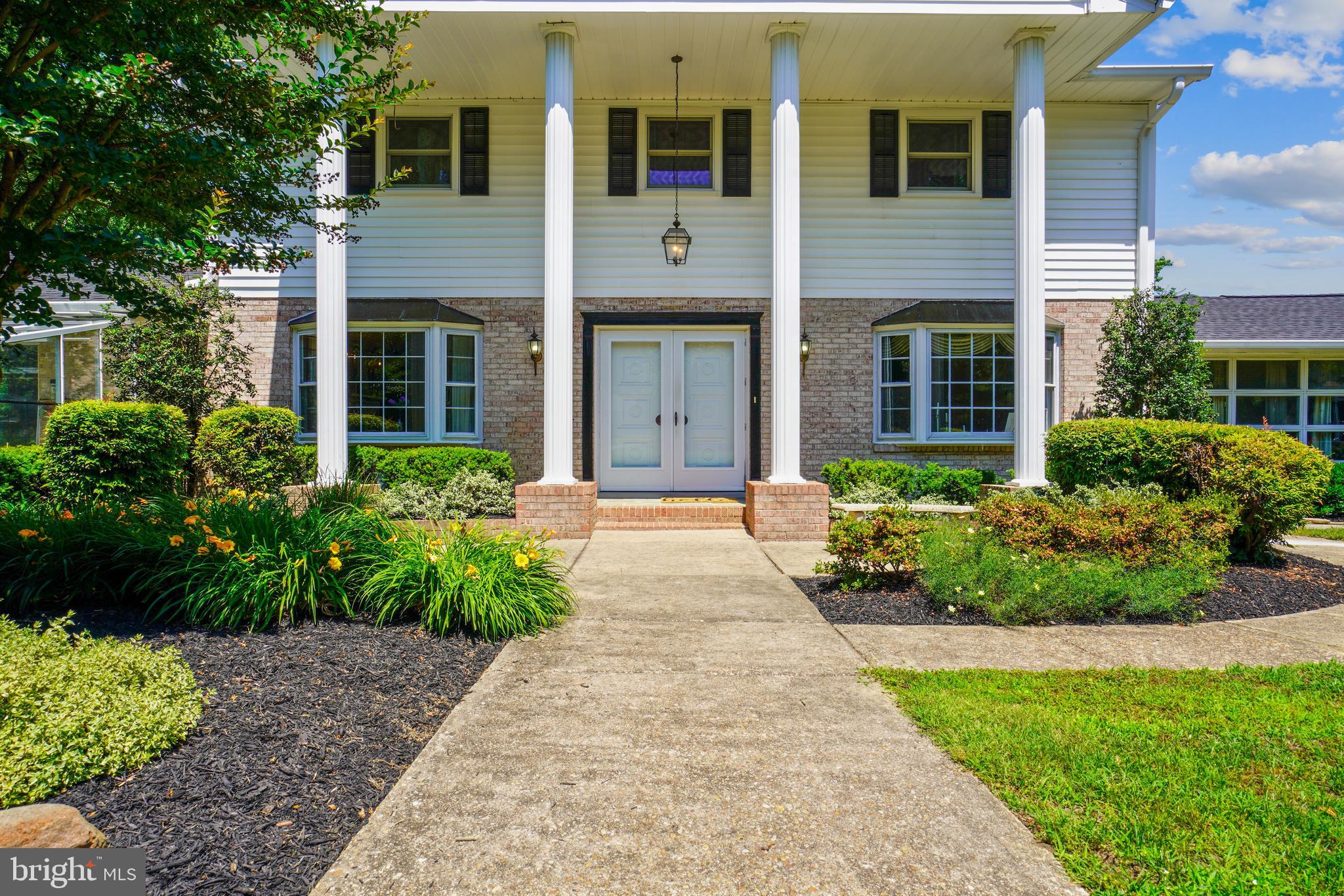 1148 Carrs Wharf Road Edgewater, MD 21037 - Photo 2 of 73 Gallery Image 2
