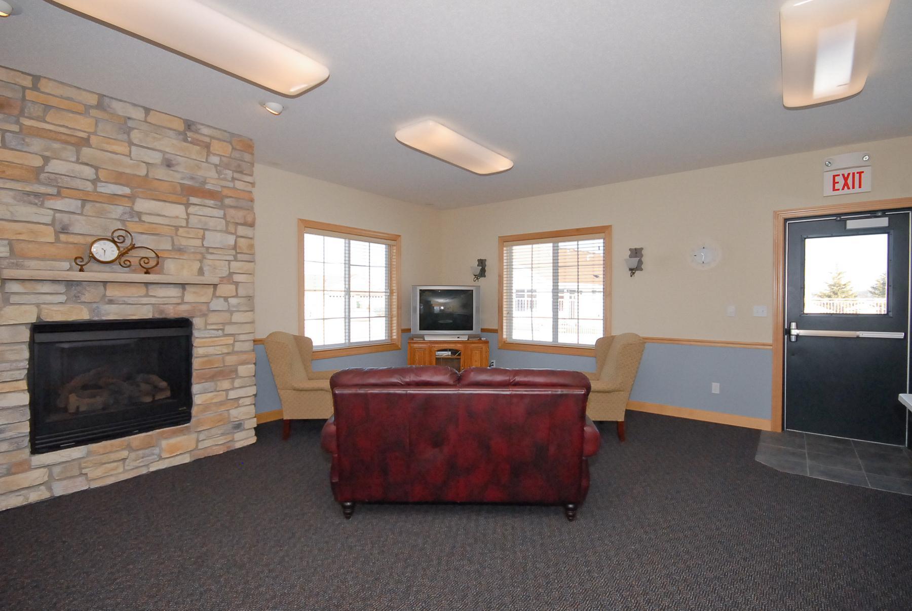 2481 Dallman Lane Southeast Rochester, MN 55904 - Photo 34 of 35 Gallery Image 34