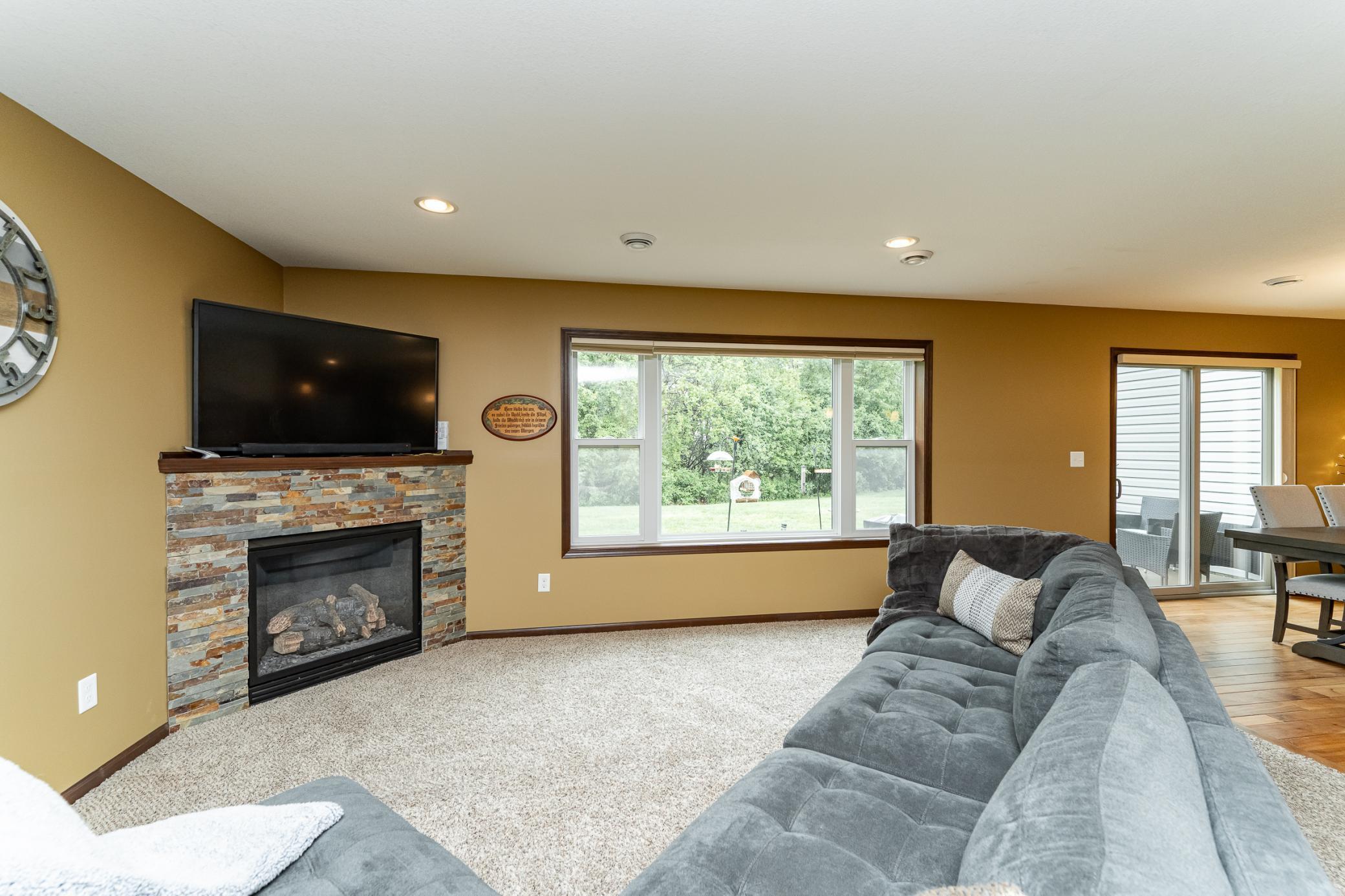 2481 Dallman Lane Southeast Rochester, MN 55904 - Photo 6 of 35 Gallery Image 6