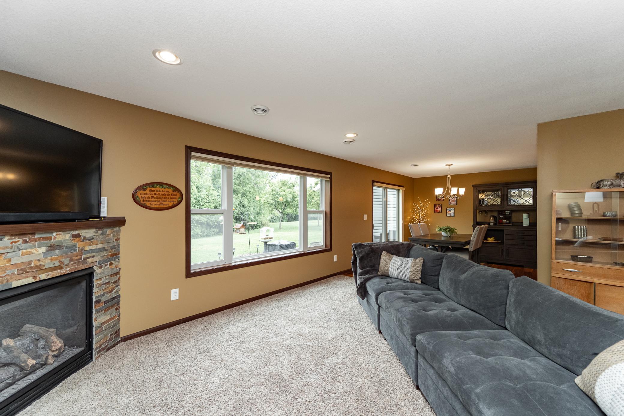 2481 Dallman Lane Southeast Rochester, MN 55904 - Photo 8 of 35 Gallery Image 8