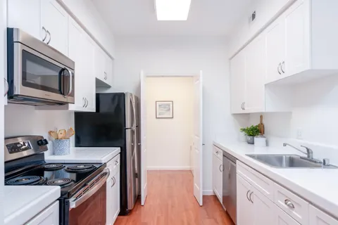$735,000 | 1982 West Bayshore Road, Unit 219, East Palo Alto, CA 94303