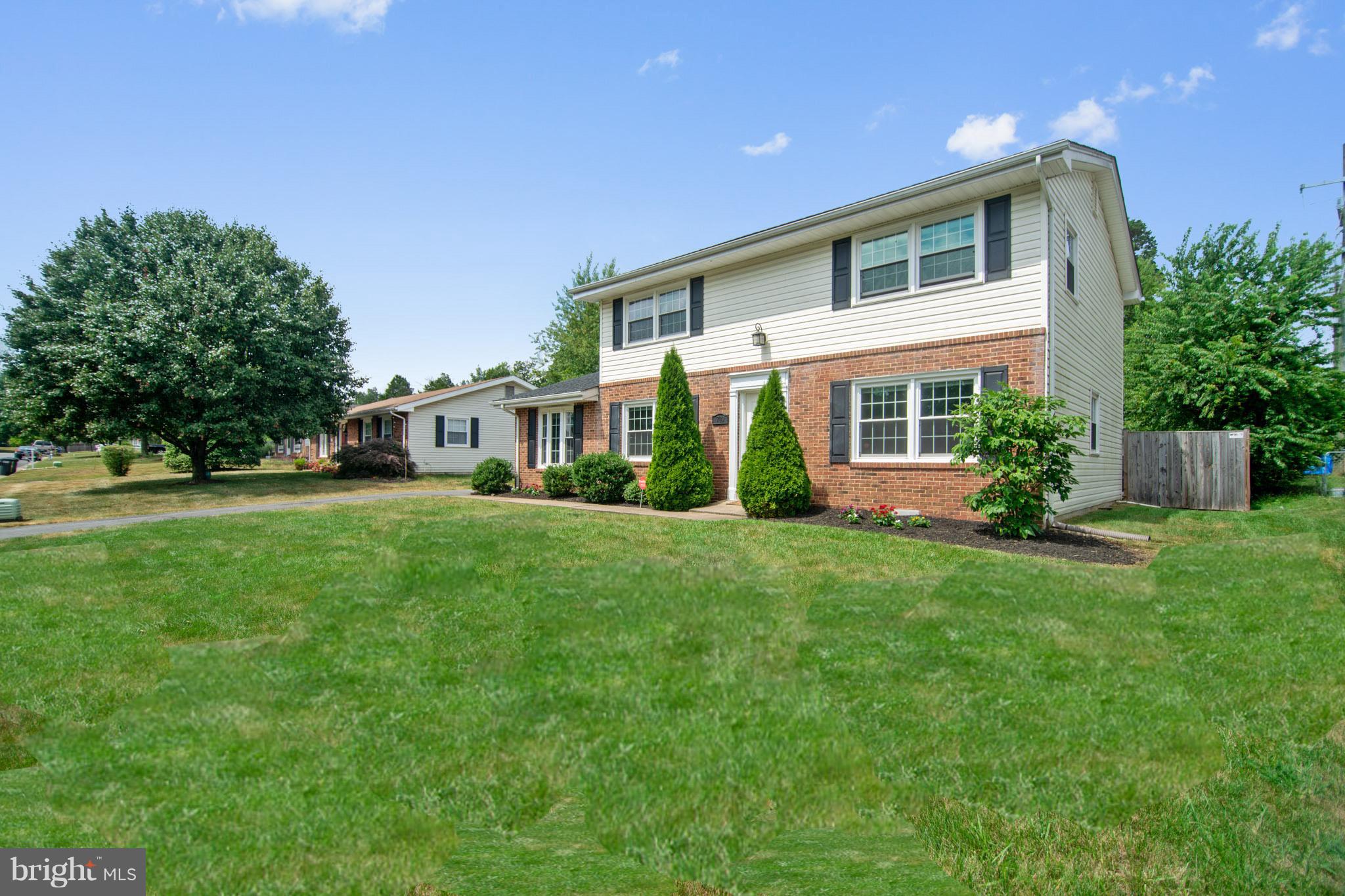 709 North York Road Sterling, VA 20164 - Photo 1 of 27 Beautifully maintained SF with large yard