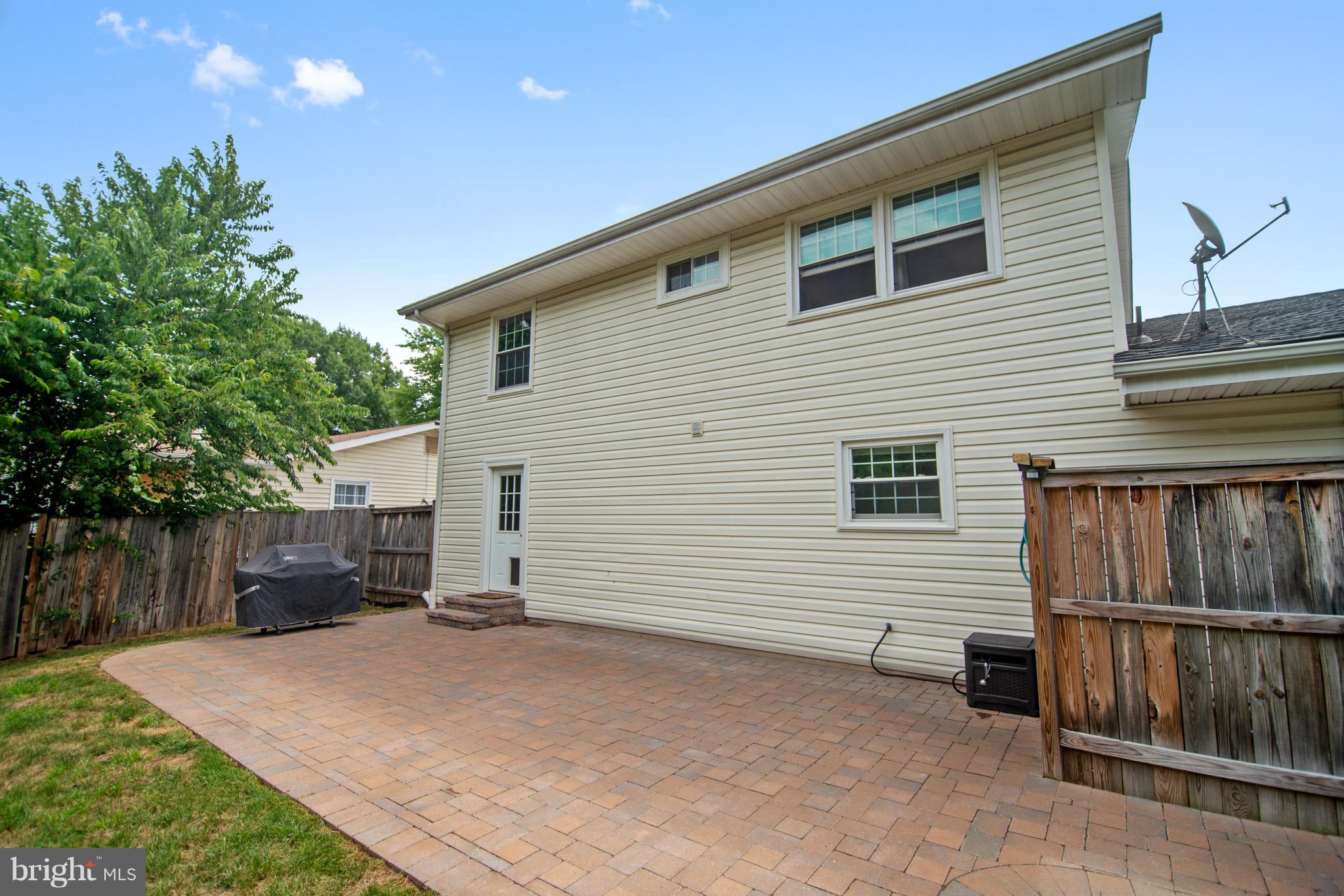 709 North York Road Sterling, VA 20164 - Photo 14 of 27 New 560+ sq ft brick paver patio
